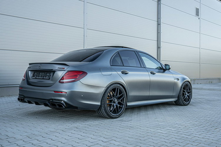 Mercedes E 63 AMG E63s AMG 4-Matic+ EDITION 1 /// UKŁAD WYDECHOWY AMG PERFORMANCE zdjęcie 2