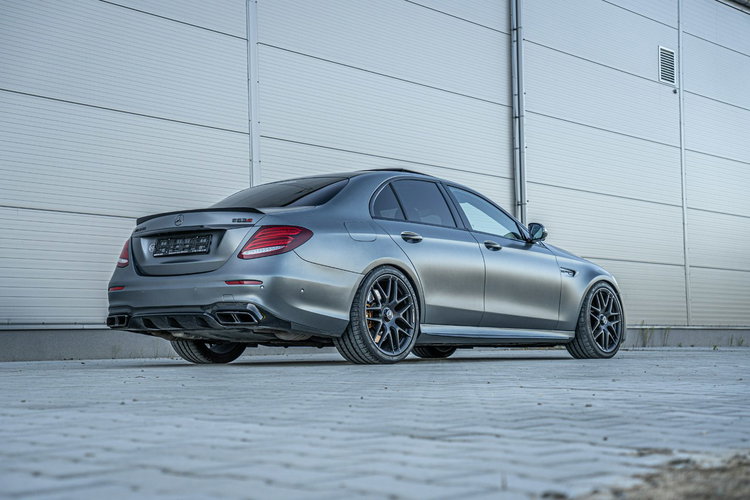 Mercedes E 63 AMG E63s AMG 4-Matic+ EDITION 1 /// UKŁAD WYDECHOWY AMG PERFORMANCE zdjęcie 8