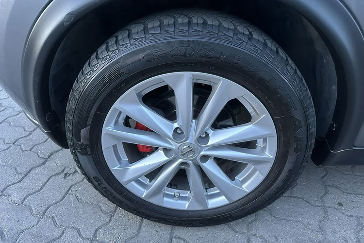 Nissan Juke 2015 1.2 benzyna 115km bezwypadkowy panorama xenon 2 komplety alu zdjęcie 32
