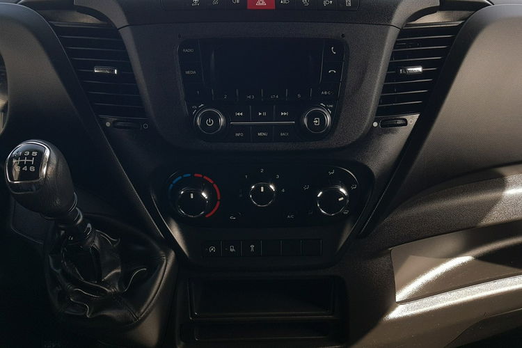 Iveco Daily KONTENER NISKOPODŁOGOWY 4.43x2.23x2.42 SKLEP BAR FOODTRUCK KAMPER AC zdjęcie 10