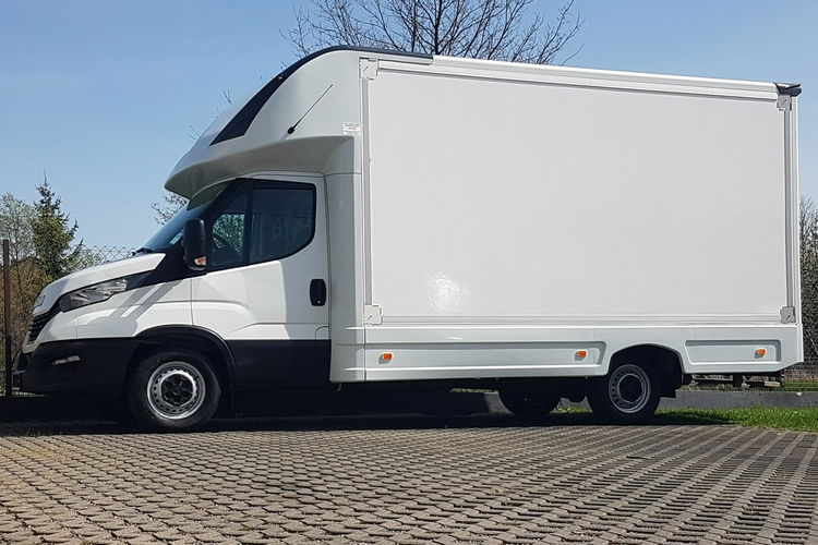 Iveco Daily KONTENER NISKOPODŁOGOWY 4.43x2.23x2.42 SKLEP BAR FOODTRUCK KAMPER AC zdjęcie 40