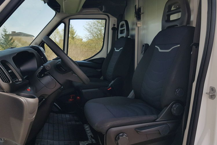 Iveco Daily KONTENER NISKOPODŁOGOWY 4.43x2.23x2.42 SKLEP BAR FOODTRUCK KAMPER AC zdjęcie 7