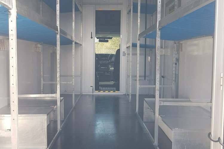 Iveco Daily KONTENER NISKOPODŁOGOWY 4.43x2.23x2.42 SKLEP BAR FOODTRUCK KAMPER AC zdjęcie 17