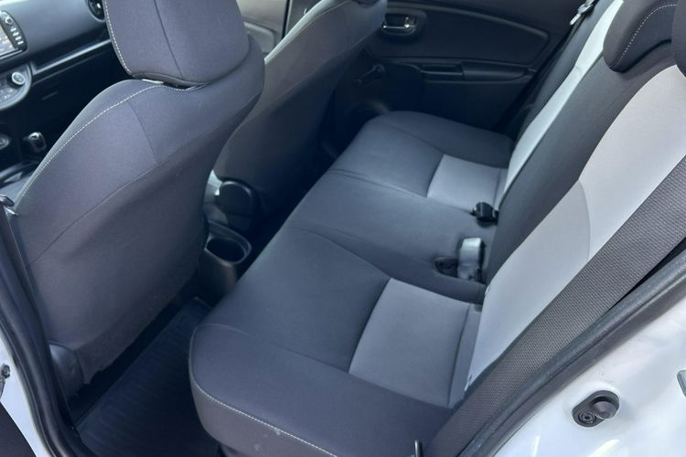 Toyota Yaris 1.5 HSD 100KM PREMIUM CITY STYLE, salon Polska, gwarancja, zdjęcie 11