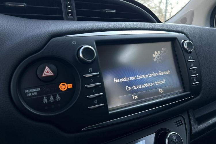 Toyota Yaris 1.5 HSD 100KM PREMIUM CITY STYLE, salon Polska, gwarancja, zdjęcie 26
