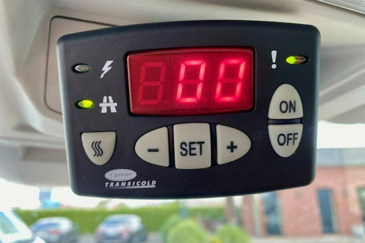 Volkswagen Crafter SALON PL / CHŁODNIA 0st.C / CARRIER / 10 Euro Palet / GWARANCJA zdjęcie 8