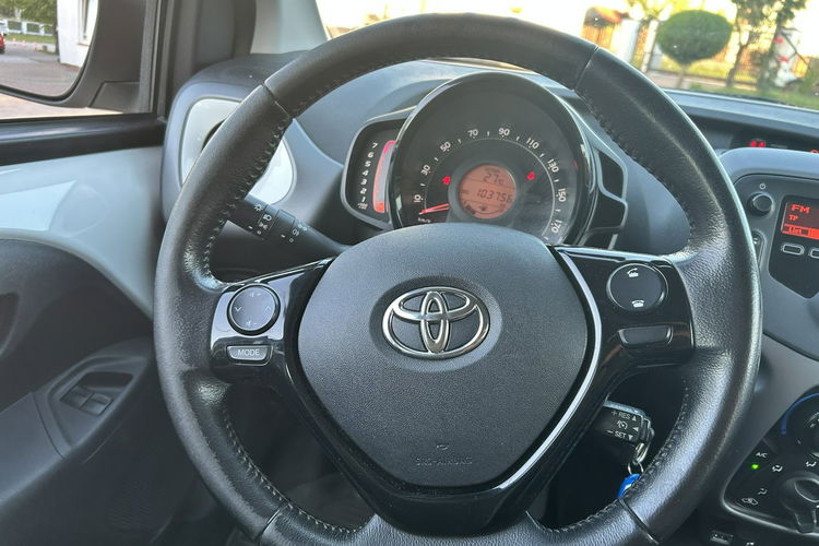 Toyota Aygo Tylko 103 tyś km zdjęcie 16