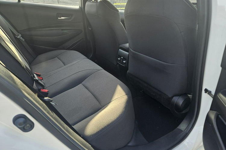Toyota Corolla Polski salon, Bezwypadkowy, Zakup 2021 zdjęcie 17