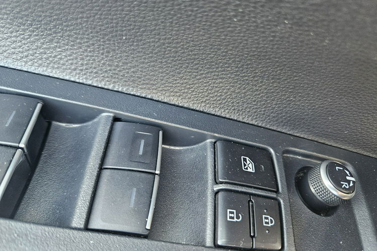 Toyota Corolla Polski salon, Bezwypadkowy, Zakup 2021 zdjęcie 25