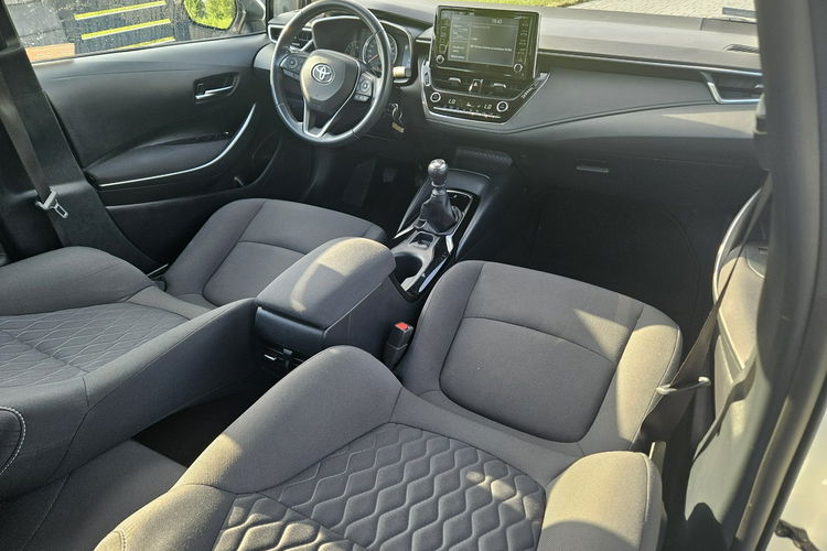 Toyota Corolla Polski salon, Bezwypadkowy, Zakup 2021 zdjęcie 7