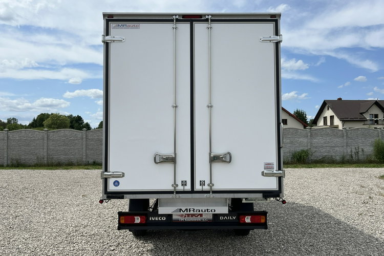 Iveco Daily 35S18 Chłodnia ZANOTTI -29 C/+29 C GWARANCJA 3.0/180KM zdjęcie 29