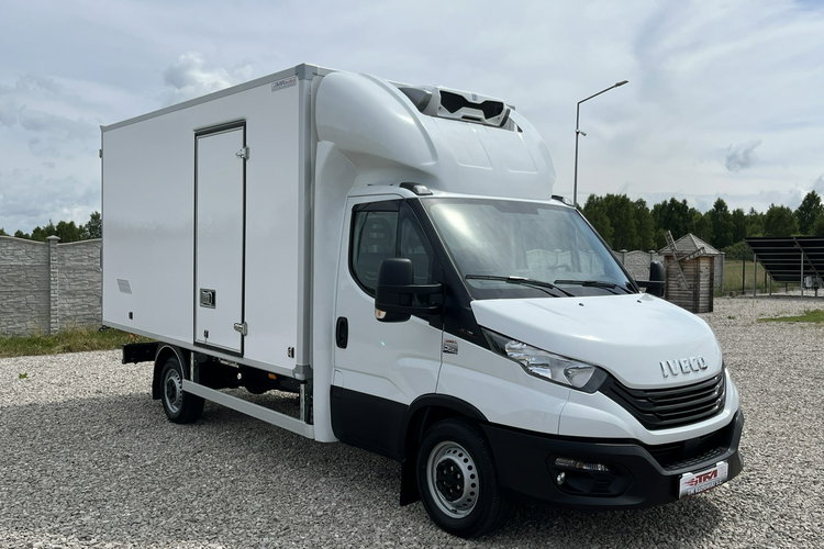 Iveco Daily 35S18 Chłodnia ZANOTTI -29 C/+29 C GWARANCJA 3.0/180KM zdjęcie 4