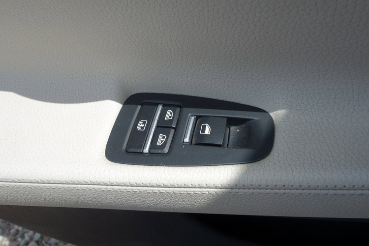 530 BMW 530 xDrive GT zdjęcie 15