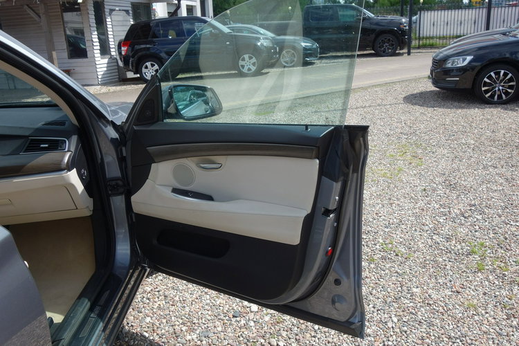 530 BMW 530 xDrive GT zdjęcie 7