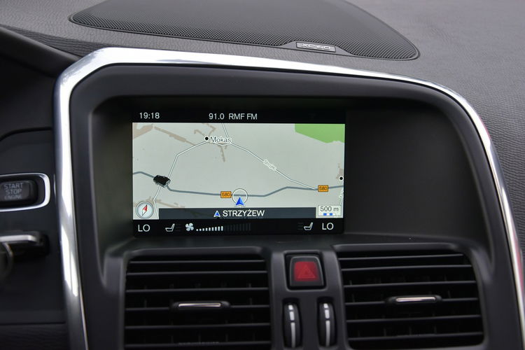 Volvo XC 60 Inscription AWD 2.4D4 190KM Automat 2016r. Salon Virtual BiX NAVi LED zdjęcie 32