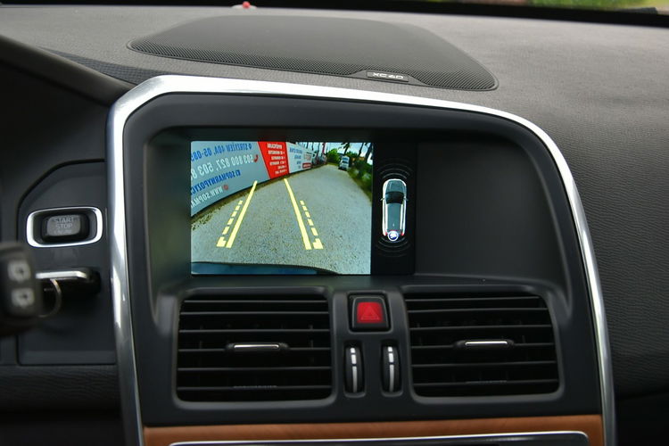 Volvo XC 60 Inscription AWD 2.4D4 190KM Automat 2016r. Salon Virtual BiX NAVi LED zdjęcie 35