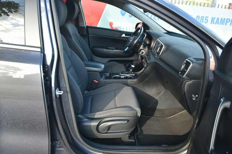 Kia Sportage 1.7CRDi 141KM Automat 2018r. NAVi pdc Kamera niski przebieg 65tkm zdjęcie 12
