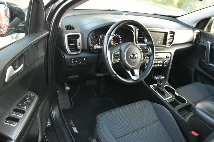Kia Sportage 1.7CRDi 141KM Automat 2018r. NAVi pdc Kamera niski przebieg 65tkm zdjęcie 15