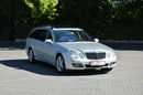 Mercedes E 280 Avantgarde E 280CDi 190KM 2006r. Xenon Skóra NAV niski przebieg 109tkm zdjęcie 20