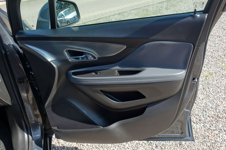 Mokka Opel Mokka 1.4 benzyna 140km 116 tyś przebiegu ksenon kamera pół skóry zdjęcie 15