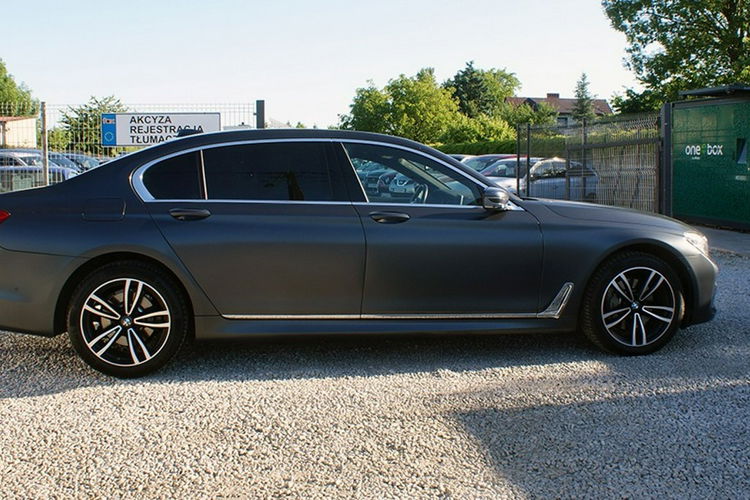 BMW 730 zdjęcie 5