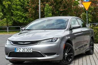 Chrysler 200 2.4_Benzyna_Gaz_175 KM_175 tyś. km