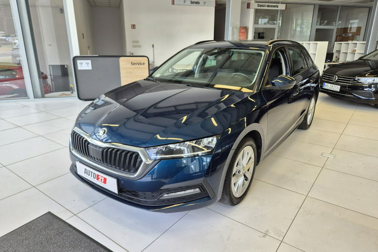 Skoda Octavia Ambition 1szy wł, bezwypadkowy, Gwarancja, VAT 23% Dealer Skody zdjęcie 3