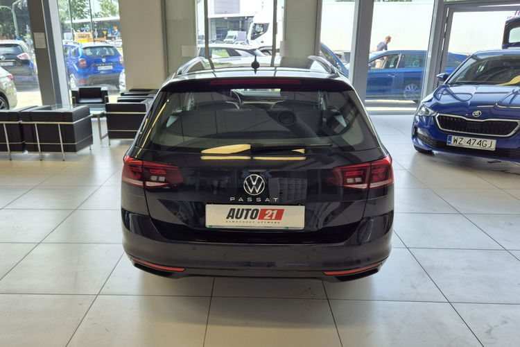 Volkswagen Passat Salon PL LED Skóry kamera 360 Gwarancja od Dealera VAT 23% zdjęcie 7