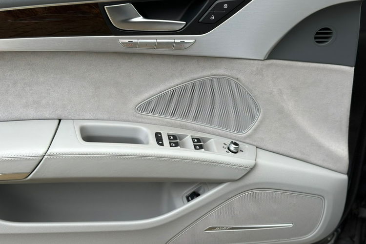 Audi A8 Faktura VAT 23% Salon Polska zdjęcie 21
