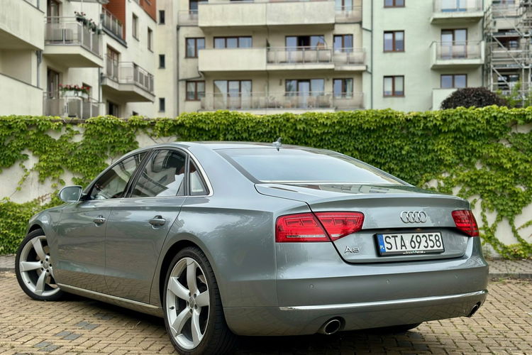 Audi A8 Faktura VAT 23 % 4.2 TDI Max wyposażenie zdjęcie 3