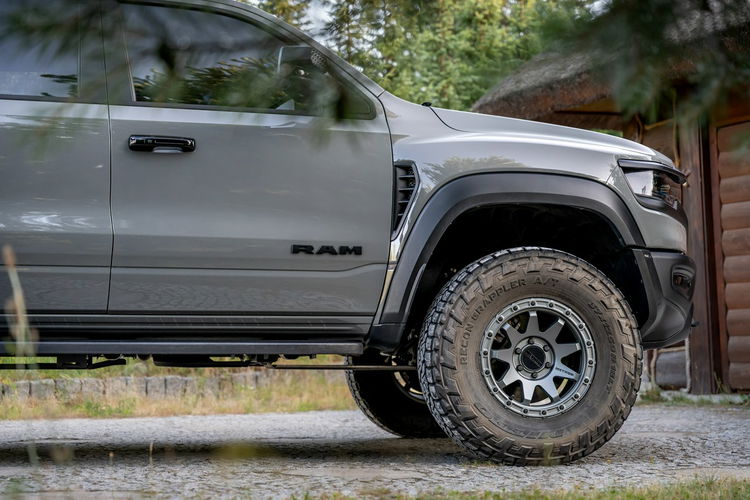 1500 TRX Lunar Edition / 2.5 LIFT Eibach / BAJA DESIGNS / Salon Polska zdjęcie 9