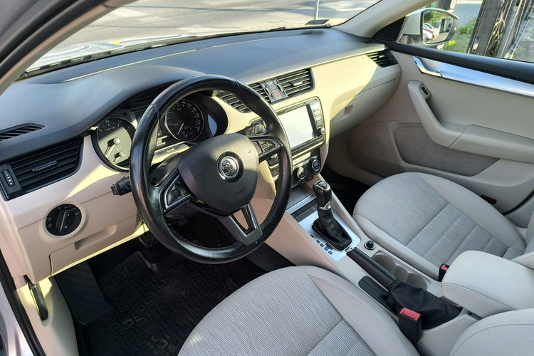 Skoda Octavia 1.4TSi 150KM Automat Navi Kamera BiXenon Salon Polska zdjęcie 12