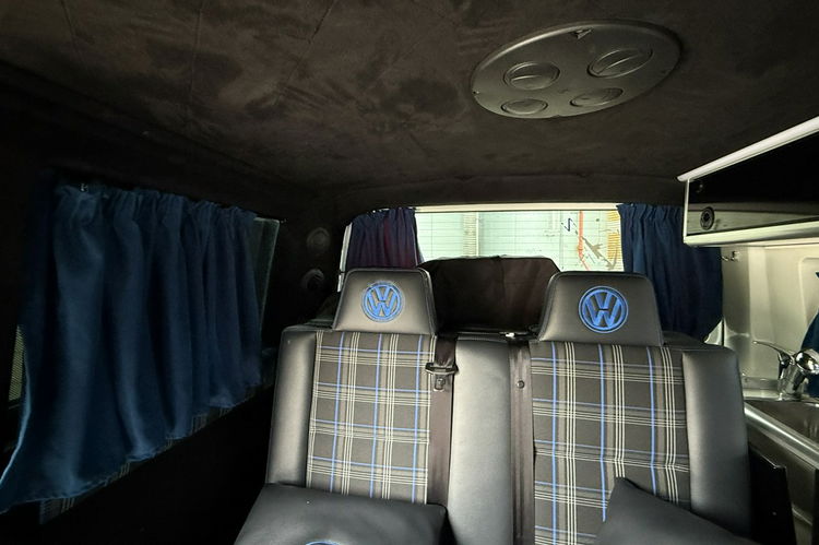 Volkswagen California Kamper Webasto prysznic lodówka WC łóżko namiot stolik doinwestowany zdjęcie 25