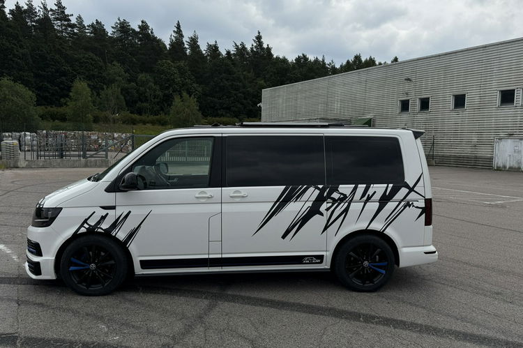 Volkswagen California Kamper Webasto prysznic lodówka WC łóżko namiot stolik doinwestowany zdjęcie 6