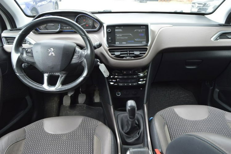 Peugeot 2008 Salon PL Serwis ASO Panoramiczny Dach LCD 7 cali Navi FV23% 25 netto zdjęcie 2