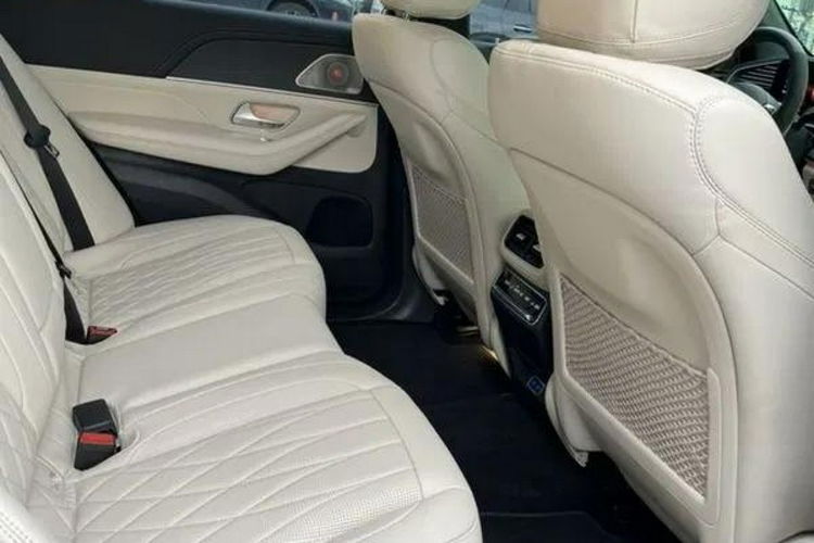 Mercedes GLE 63 AMG S / 4.0 V8 / 700HP / 4-Matic / SALON POLSKA / BEZWYPADKOWY / FV 0% zdjęcie 16