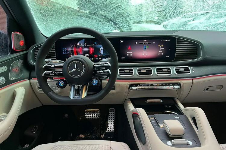 Mercedes GLE 63 AMG S / 4.0 V8 / 700HP / 4-Matic / SALON POLSKA / BEZWYPADKOWY / FV 0% zdjęcie 9