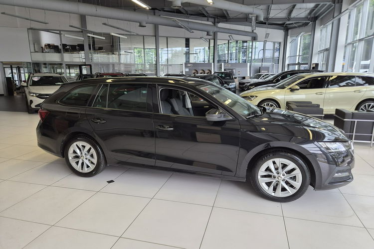 Skoda Octavia zdjęcie 2