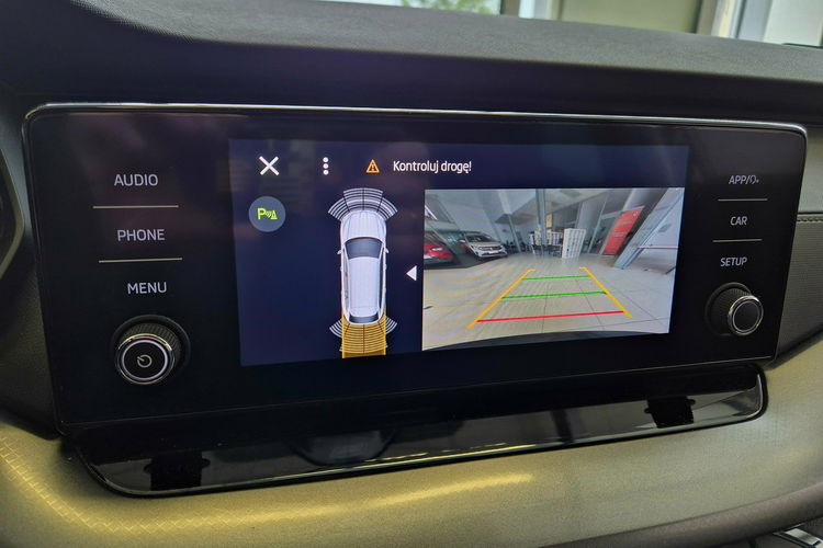 Skoda Octavia zdjęcie 8