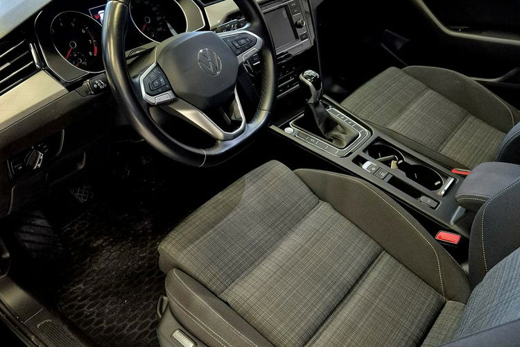 Volkswagen Passat 1szy wł, Bezwypadkowy, Gwarancja, VAT 23% Autoryzowany Dealer, zdjęcie 8