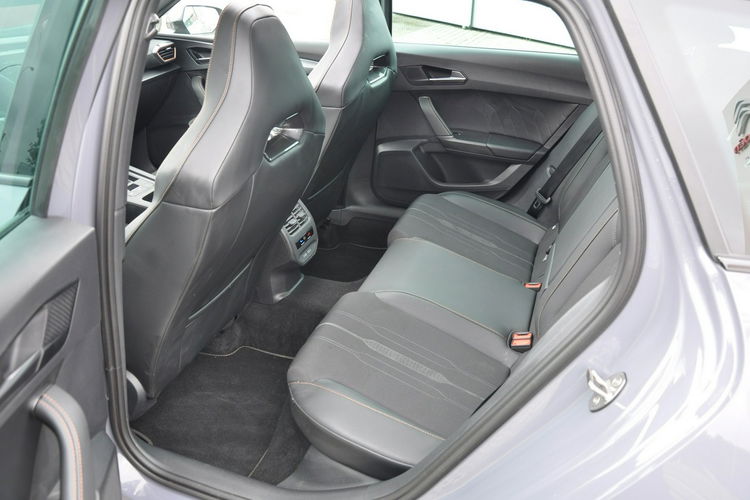 Cupra Leon Sportstourer 2.0 TDI 150KM DSG Polski Salon ASO Panorama Gwarancja 2029r. FV 23% zdjęcie 26
