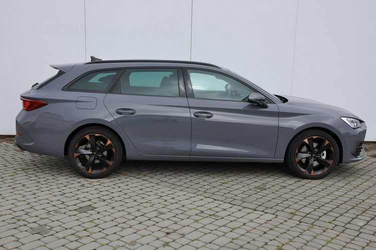 Cupra Leon Sportstourer 2.0 TDI 150KM DSG Polski Salon ASO Panorama Gwarancja 2029r. FV 23% zdjęcie 7