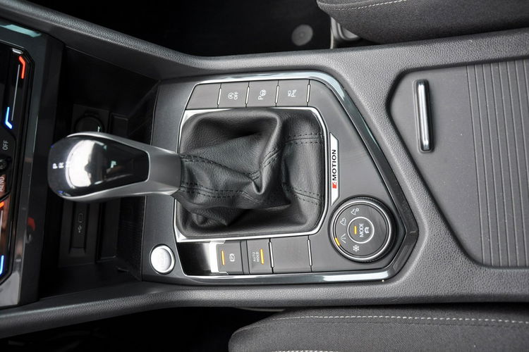 Volkswagen Tiguan 2.0 TSI 190KM 4Motion DSG Kamera 360 EL.Klapa Ledy Gwar. Dealer FVmarż zdjęcie 28
