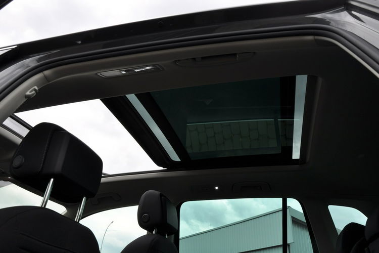 Volkswagen Tiguan 2.0 TSI 190KM 4Motion DSG Kamera 360 EL.Klapa Ledy Gwar. Dealer FVmarż zdjęcie 32