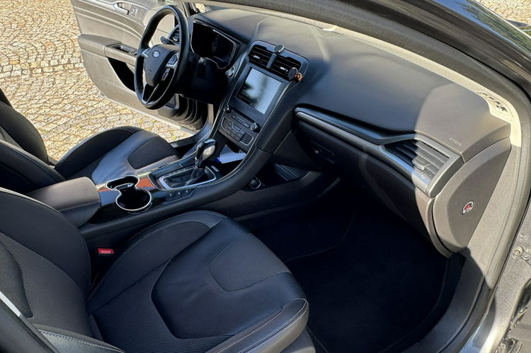 Ford Mondeo 2.0 TDCI 180KM AUTOMAT TITANIUM - Full Led, El. klapa, Skóry, Navi zdjęcie 20