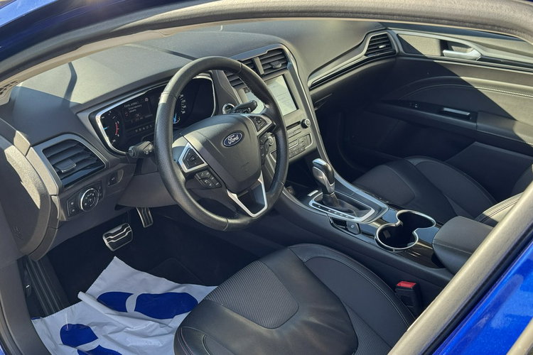 Ford Mondeo 2.0 TDCI 180KM ST-LINE Kamera, El. klapa, Alcantara, PANORAMA, Navi zdjęcie 21