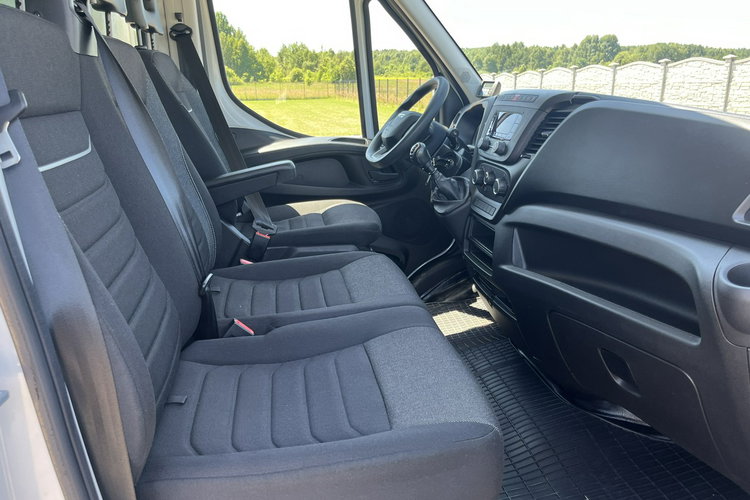 Iveco Daily 35S18 Winda_750kg Chłodnia -29 C/+29 C GWARANCJA 3.0/180KM zdjęcie 22