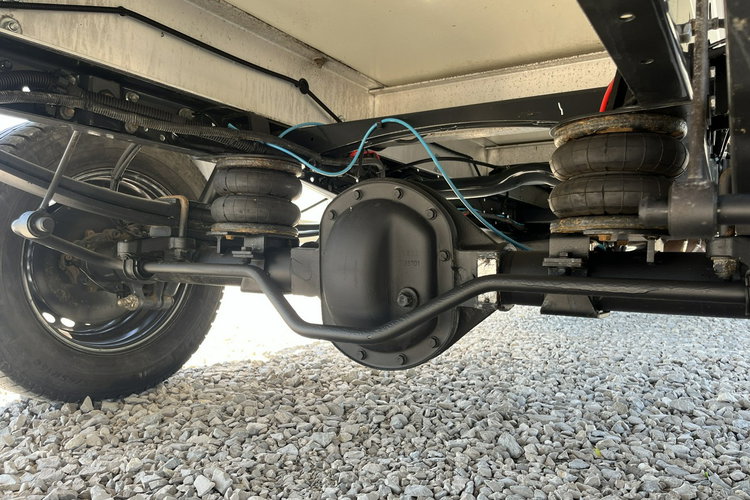 Iveco Daily 35S18 Winda_750kg Chłodnia -29 C/+29 C GWARANCJA 3.0/180KM zdjęcie 9