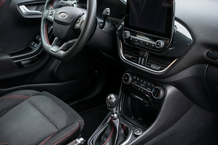 Ford Puma 1.0_Benzyna_125 KM_ST LINE zdjęcie 15