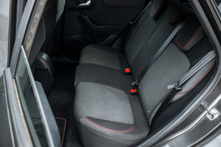 Ford Puma 1.0_Benzyna_125 KM_ST LINE zdjęcie 16